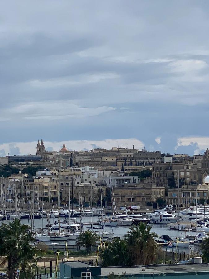 Point - Sir William Reid Apartment Gzira Exterior photo