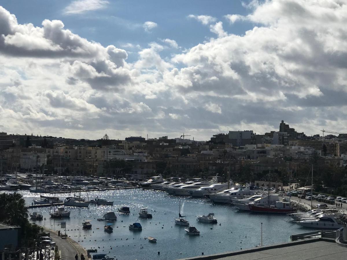 Point - Sir William Reid Apartment Gzira Exterior photo